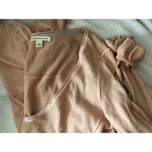 Pink V neck & Turquoise Necklace Bundle